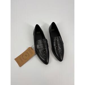 Frye & Co Leather Flats (SB8)